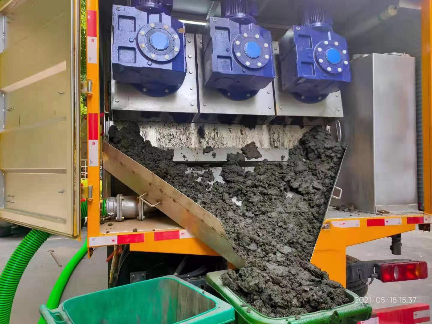 万安化粪池清掏城市维护站-泥浆净化干湿分离处理